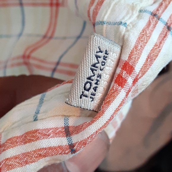 Tommy Jean's Button Down Shortsleeve Shirt - Picture 6 of 7